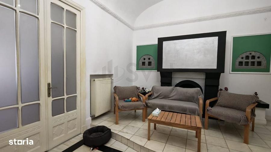 Apartament cu 4 camere în Dacia