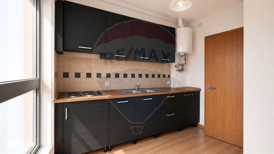 Spațiu comercial, de 92 mp, în Central