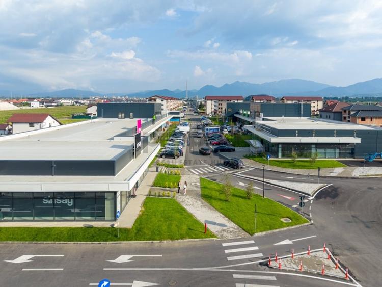 Apartament cu 2 camere decomandat, mobilat în Sânpetru