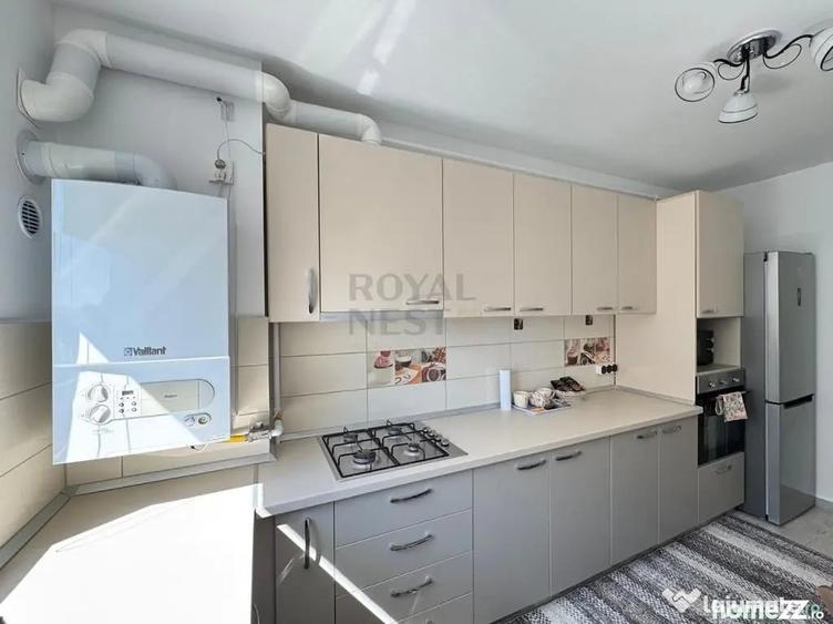 Apartament cu 2 camere decomandat în Avantgarden
