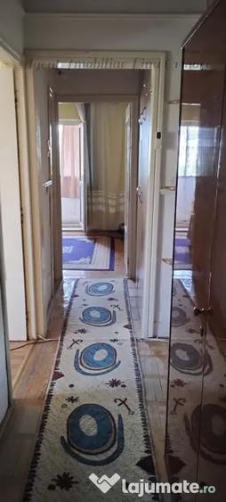 Apartament cu 4 camere decomandat în Autogară