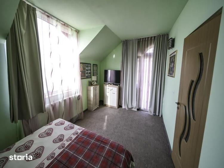 Casă cu 4 camere cu Teren 250 Mp în Central
