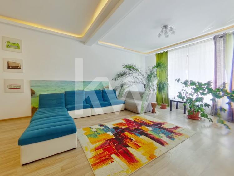 Apartament cu 3 camere decomandat, mobilat în Tractorul