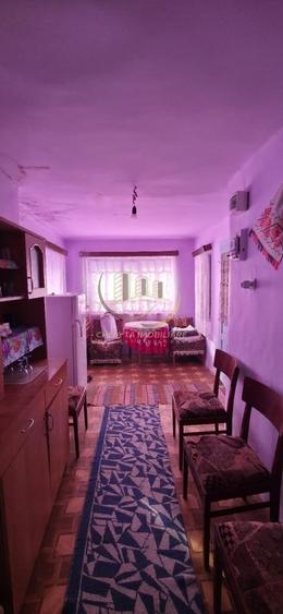 Casă cu 4 camere cu Teren 500 Mp în Central