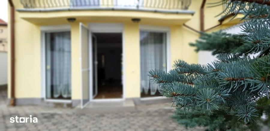 Casă cu Teren 329 Mp în Trei Stejari