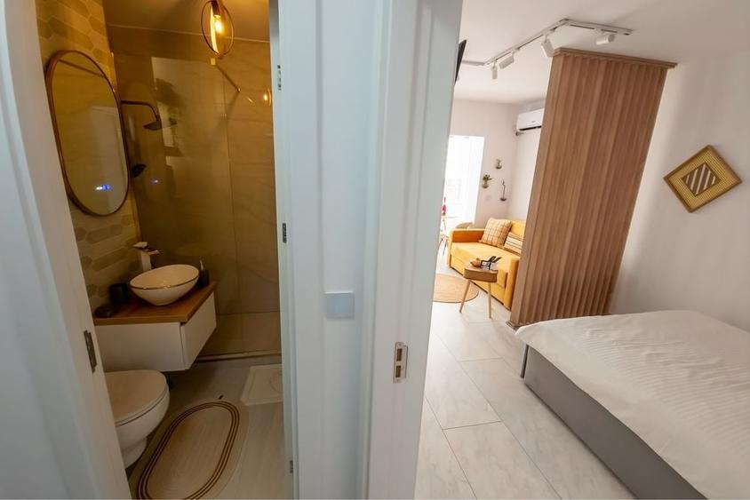 Garsonieră semidecomandată în Central
