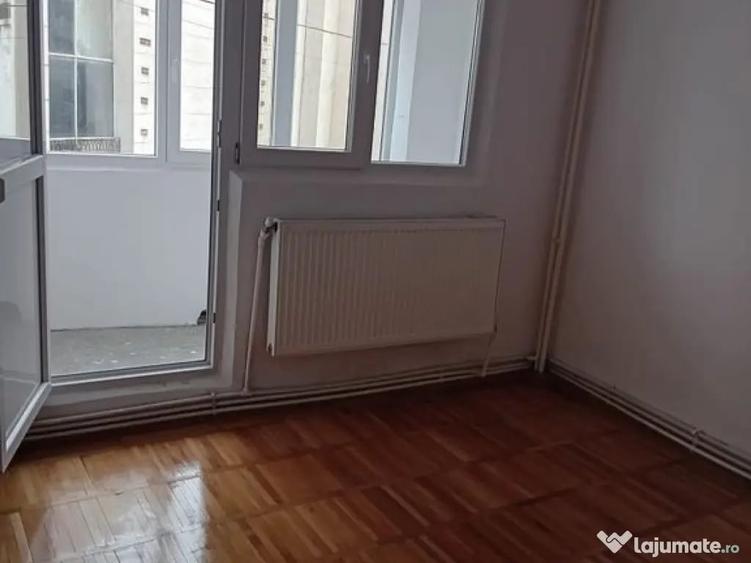 Apartament cu 2 camere decomandat în Port