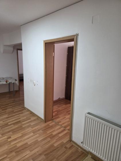 Apartament cu 2 camere decomandat în Apahida