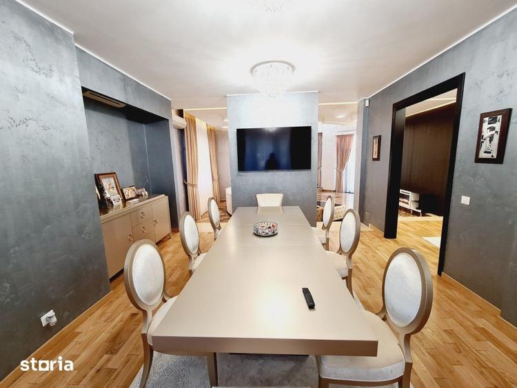 Casă cu 10 camere cu Teren 800 Mp în Pantelimon
