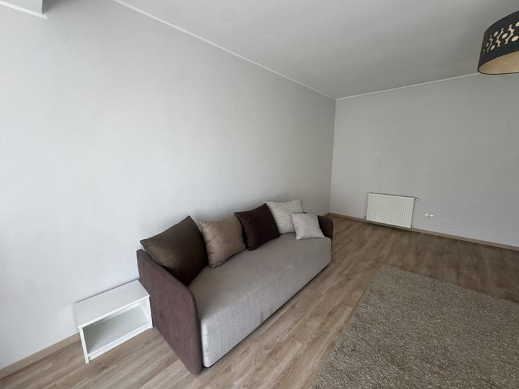 Apartament cu 2 camere decomandat, mobilat în Băneasa