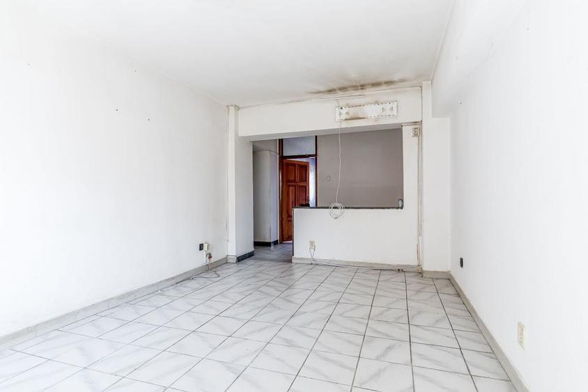 Apartament cu 4 camere decomandat în Aurel Vlaicu