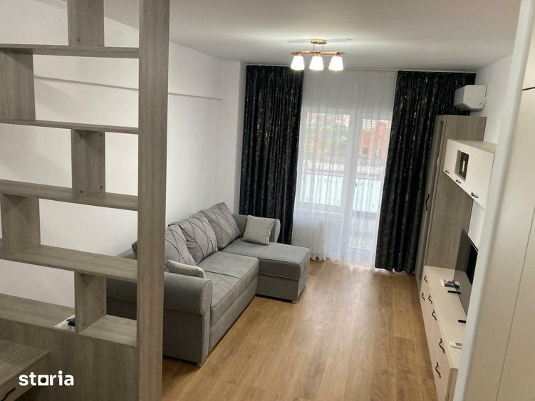 Apartament 1 camera? dec 42 mp + loc parcare Unirea Towers 400 euro - 3