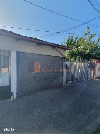 Casă cu 5 camere decomandat cu Teren 400 Mp în Mihai Viteazu