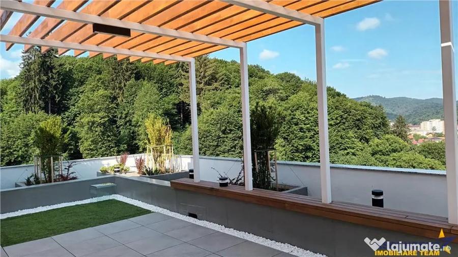 Apartament cu 2 camere decomandat în Noua