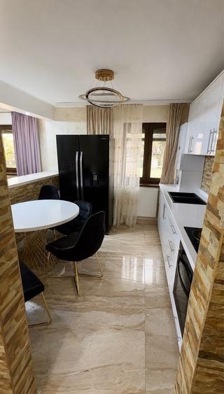 Apartament cu 3 camere în Valea Muscelului
