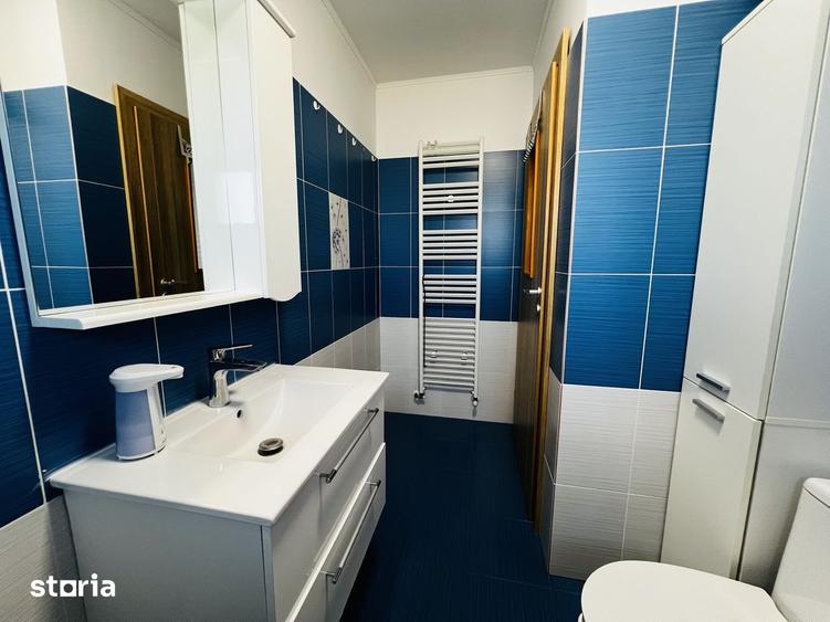 Casă cu 4 camere cu Teren 300 Mp în Dumbrăvița