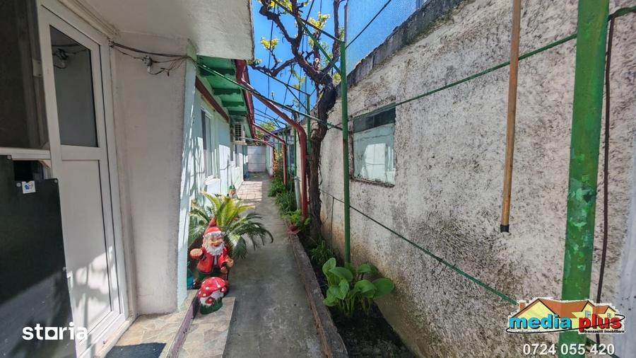 Casă cu 3 camere cu Teren 500 Mp în Central