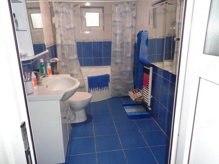 Casă cu Teren 968 Mp în Valea Călugărească