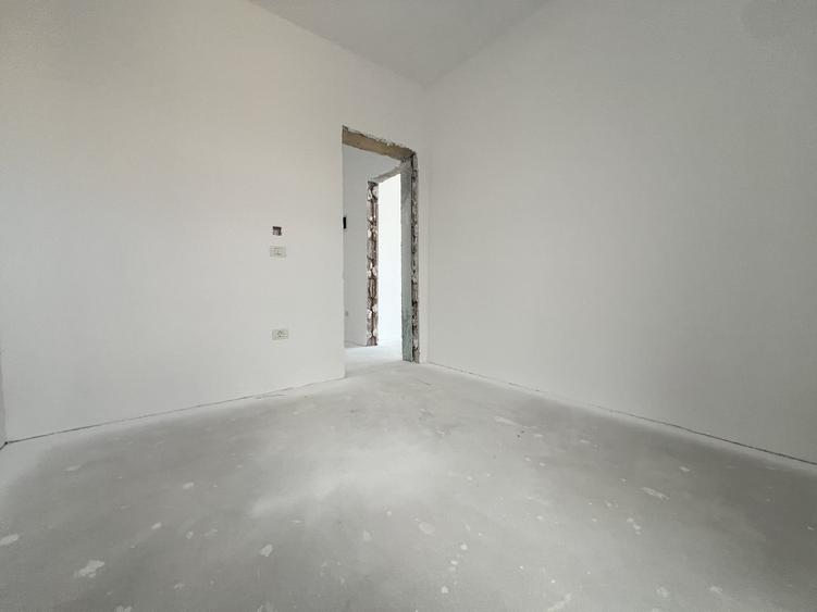 Duplex cu 4 camere cu Canalizare în Urseni