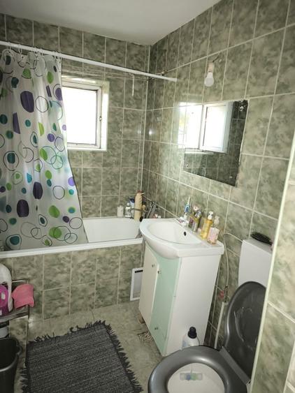 Apartament cu 3 camere decomandat în Mihail Kogălniceanu