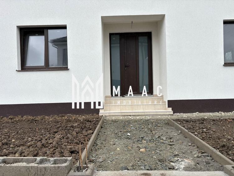 Duplex cu 5 camere cu Canalizare în Șelimbăr