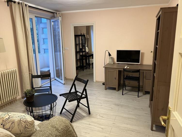 2 Camere | Romana | Metrou 20 m - 1
