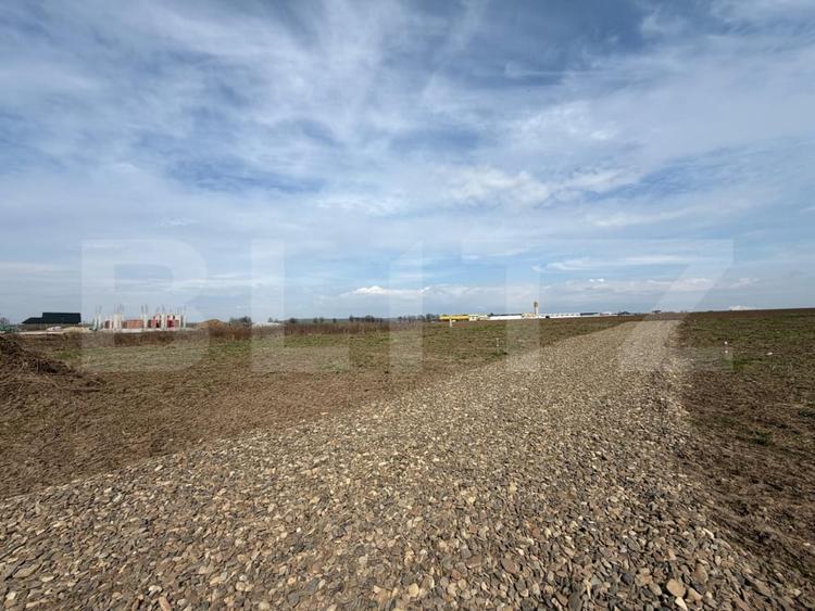 Parcele , 533 mp , intravilane , zona noua Itcani - 1