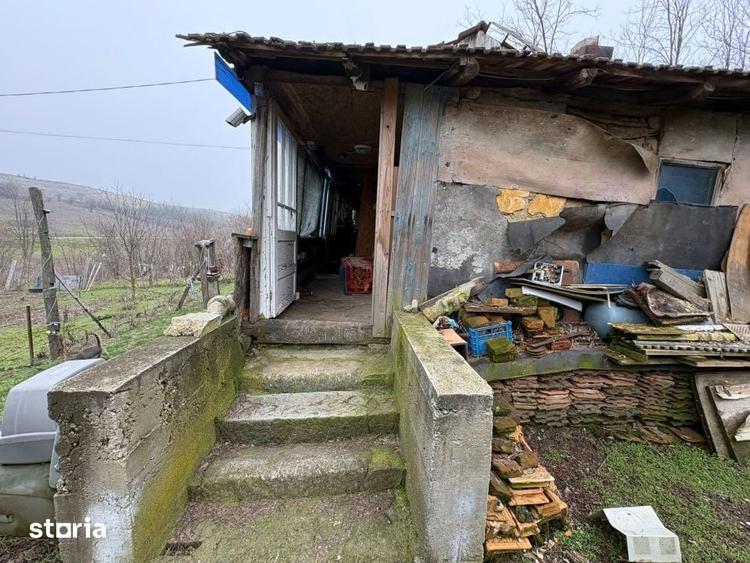 Teren de 2038 mp, în Ghercești