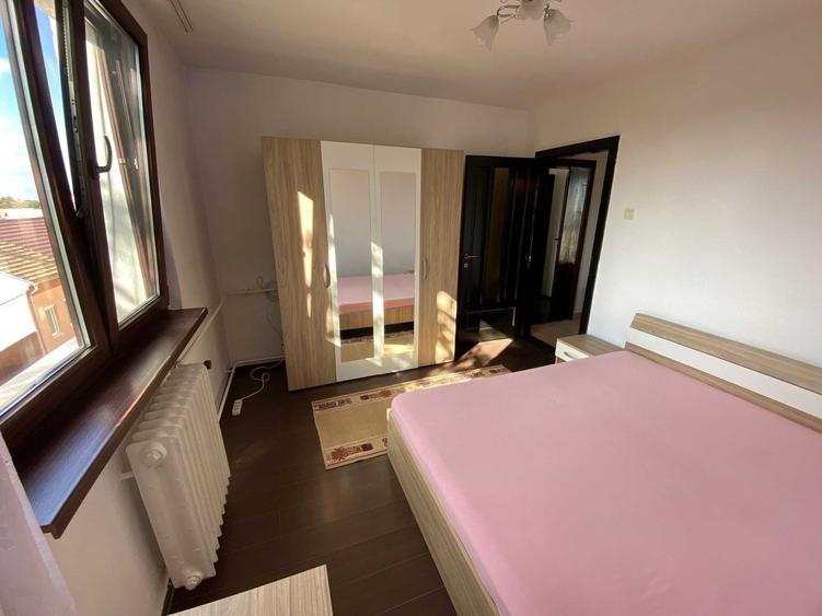 Apartament cu 2 camere decomandat în Cantemir
