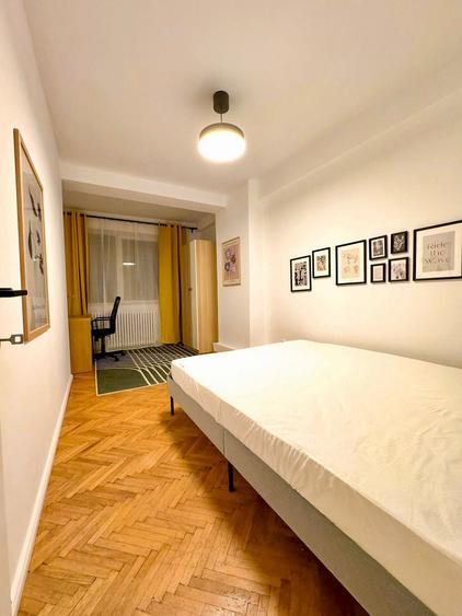 Apartament cu 5 camere decomandat, mobilat în Universitate