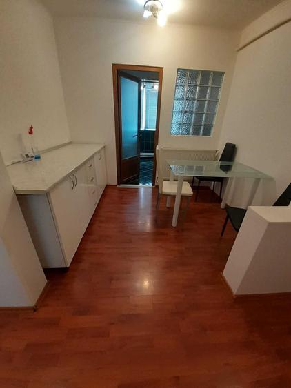 Apartament cu 2 camere decomandat în Plantelor