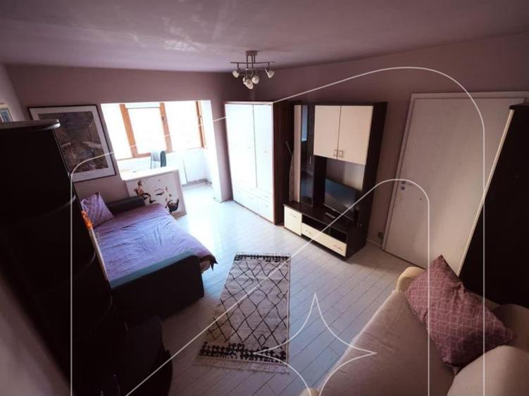Apartament cu 2 camere în Complex Studențesc