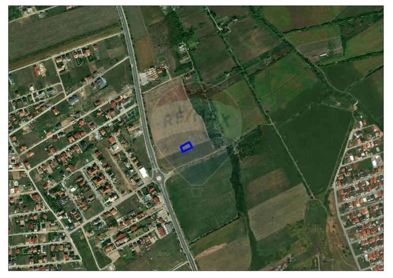 Teren de 745 mp, în Sânmartin