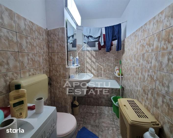 Apartament de vanzare cu 3 camere, 2 bai, zona Bucovina - 8