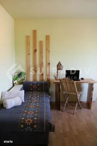 Casă cu 4 camere în Central