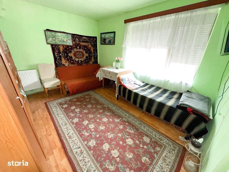 Casă cu 3 camere cu Teren 1176 Mp în Central