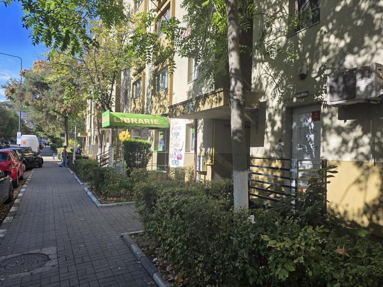 Spațiu comercial, de 30 mp, în Nord