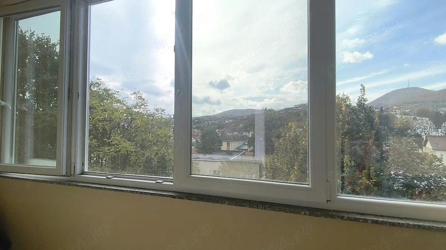 Apartament cu 3 camere decomandat în Ultracentral