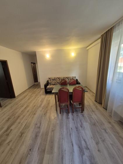 Apartament cu 2 camere decomandat în Centrul Istoric