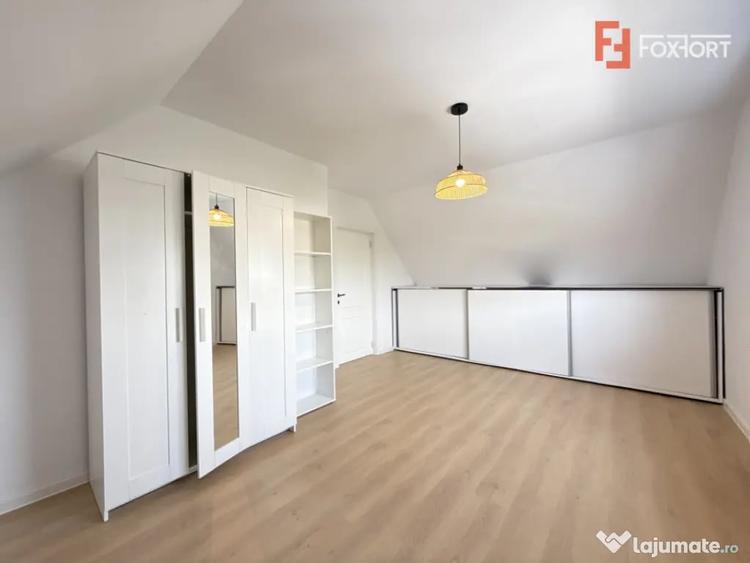 Casă cu 5 camere cu Teren 630 Mp în Dumbrăvița