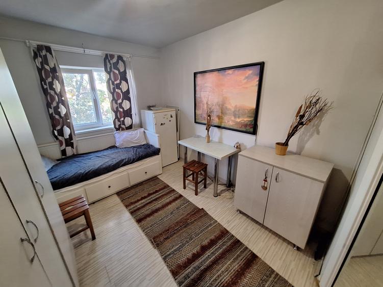 170 euro!!!Garsoniera Zona Aradului-Penny - 1