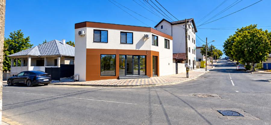 Spațiu comercial, de 80 mp, în Central