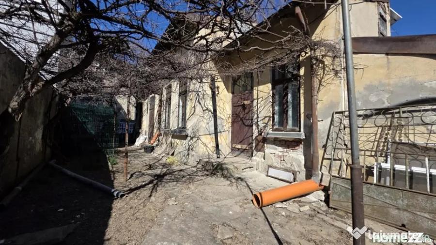 Casă cu 3 camere cu Teren 1000 Mp în Armeneasca