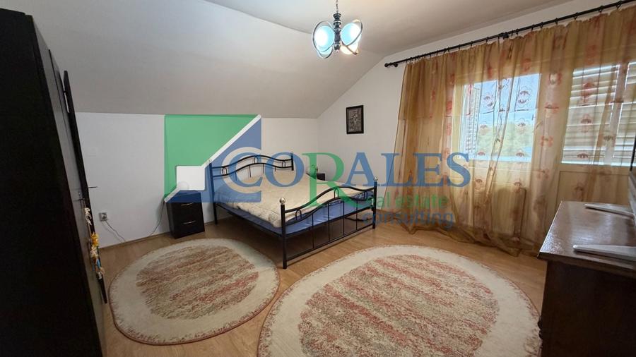 Casă individuală cu 5 camere cu Piscina în Chișoda