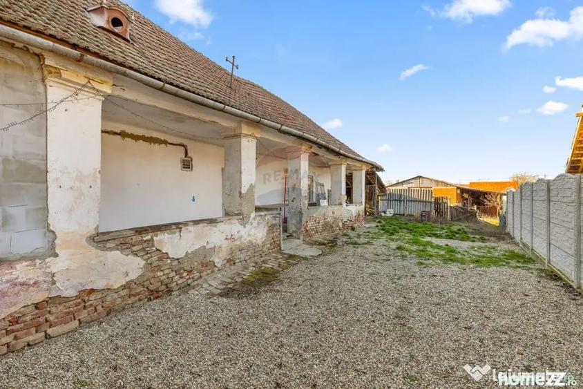 Casă cu 3 camere cu Teren 591 Mp în Vinga