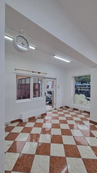 Spațiu comercial, de 51 mp, în Central