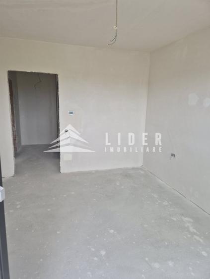 Apartament cu 4 camere semidecomandat în Zorilor