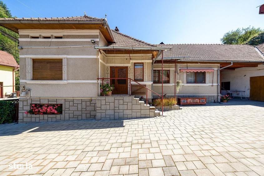 Casa la munte,gata de mutat,Poiana Marului Brasov-Teren minim 1.000 mp - 6