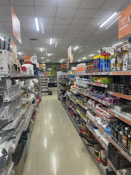 Spațiu comercial, în Cerșani
