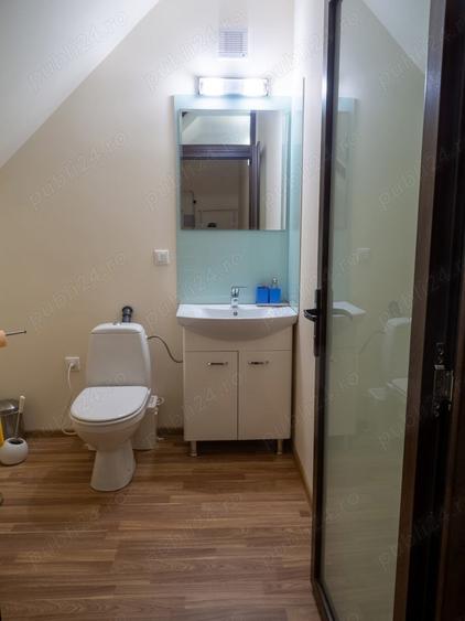Apartament cu 2 camere decomandat în Poiana Țapului